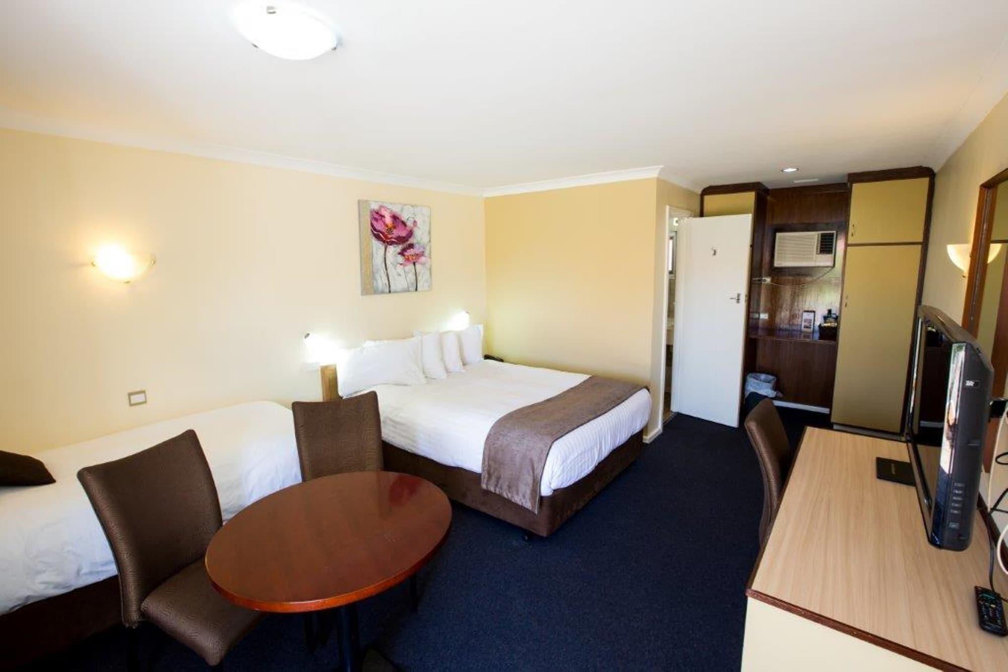 Hospitality Kalgoorlie, Surestay Collection By Best Western Экстерьер фото